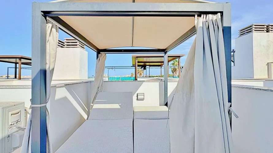 Bungalow de 3 chambres à Torrevieja, Espagne No. 164 № 28