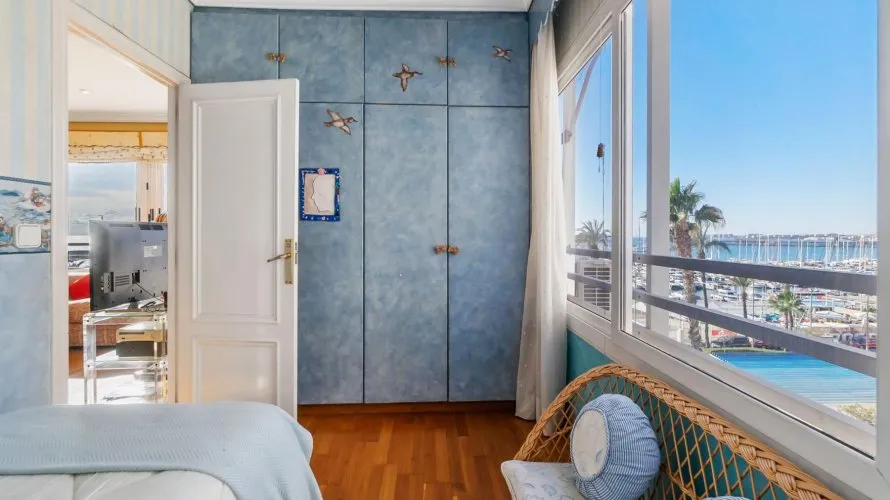 Apartment de 128m² à Torrevieja, Spain No. 184 № 12