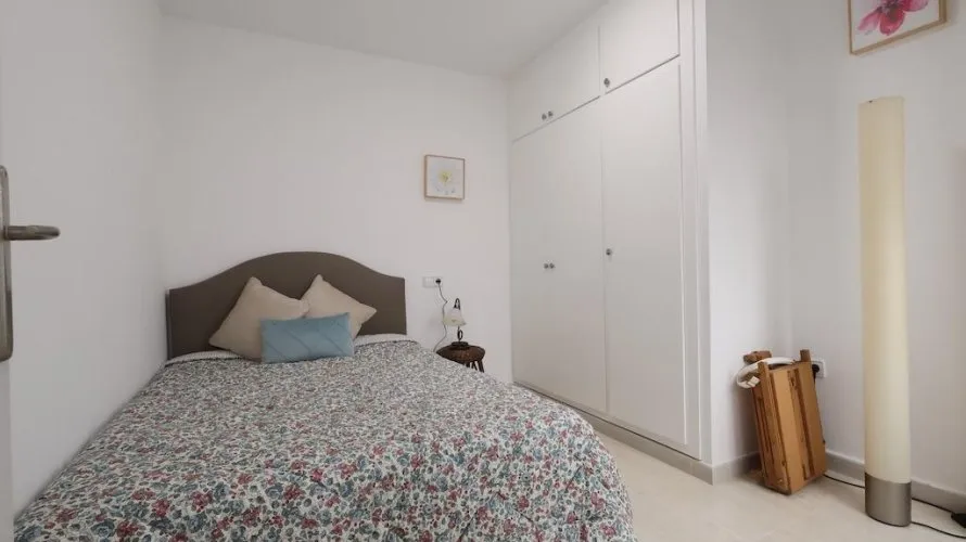 Apartment de 3 chambres à Torrevieja, Espagne No. 133 № 25