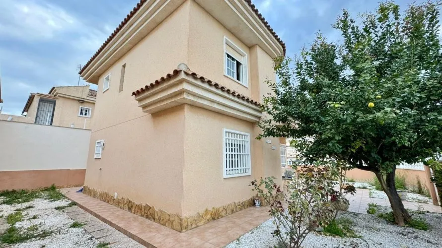 Apartment de 3 chambres à Torrevieja, Spain No. 207 № 21