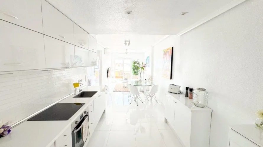 Penthouse de 2 chambres à Torrevieja, Espagne No. 137 № 6