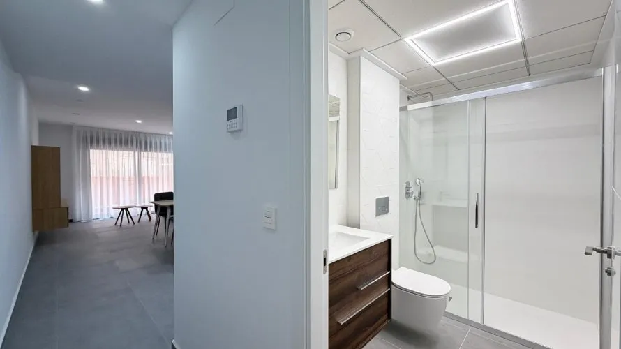 Apartment de 3 chambres à Torrevieja, Espagne No. 104 № 8