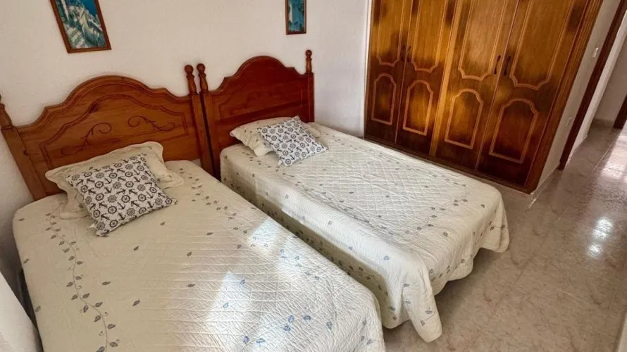 Apartment de 4 chambres à Torrevieja, Espagne No. 183 № 10