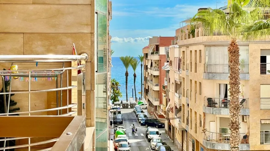 Apartment de 3 chambres à Torrevieja, Espagne No. 73 № 23