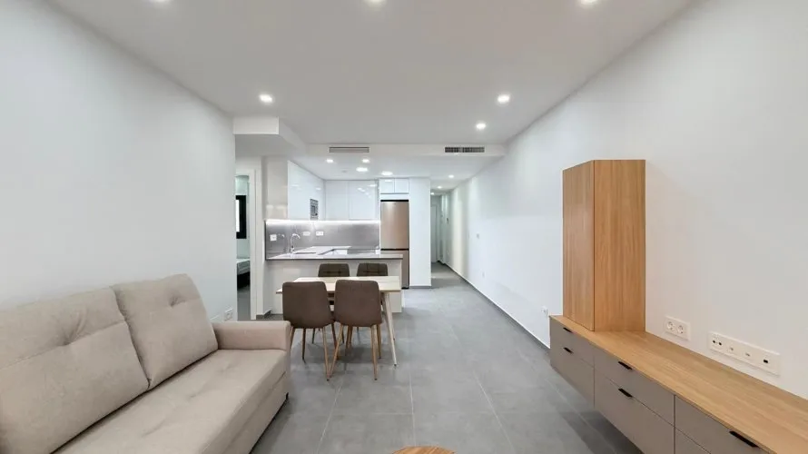 Apartment de 3 chambres à Torrevieja, Espagne No. 104 № 26