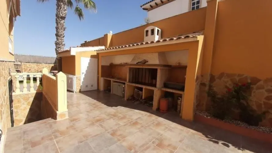 Apartment de 283m² à Torrevieja, Spain No. 138 № 20