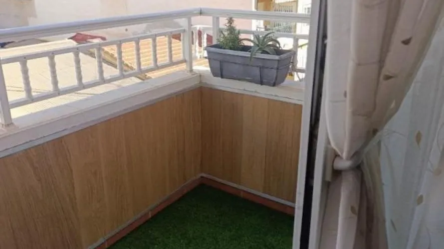 Apartment de 110m² à Torrevieja, Spain No. 172 № 2