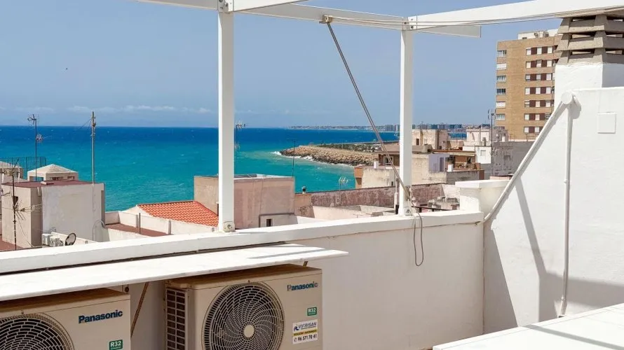 Penthouse de 2 chambres à Torrevieja, Espagne No. 137 № 13
