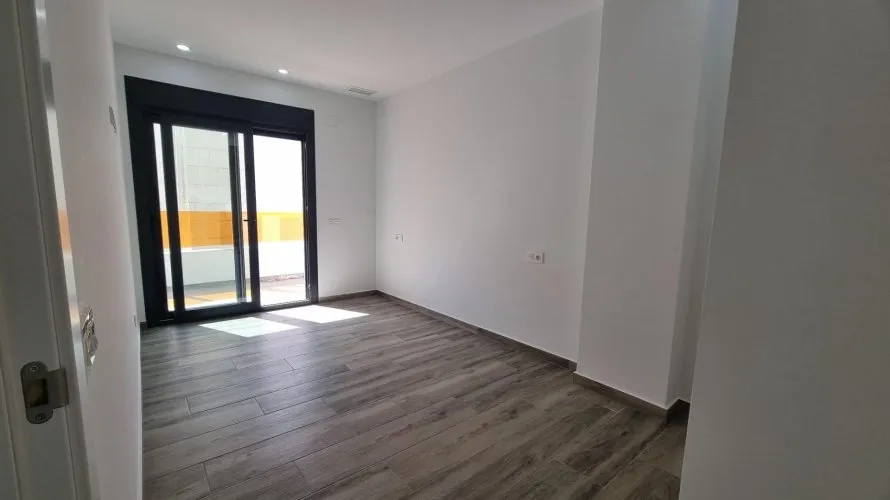 Apartment de 3 chambres à Torrevieja, Spain No. 59 № 20