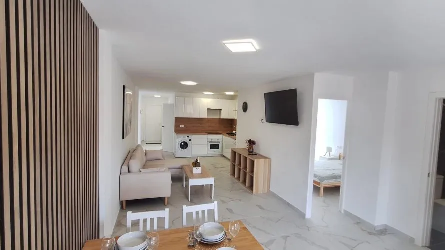 Apartment de 1 chambre à Torrevieja, Espagne No. 211 № 2