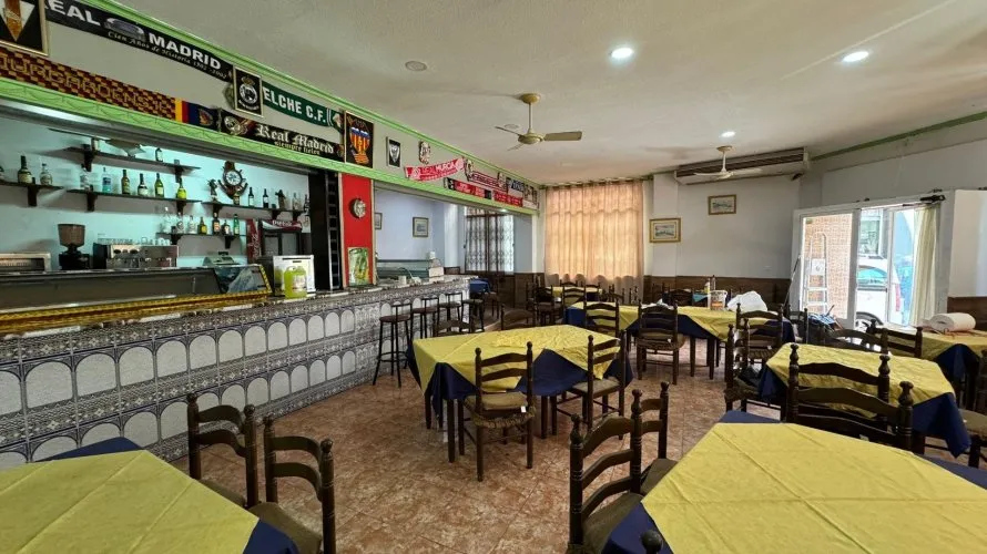 Commercial property de 118m² à Torrevieja, Spain No. 62 № 5