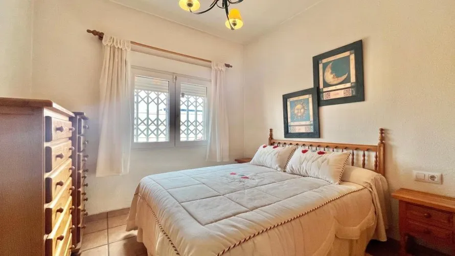 Apartment de 2 chambres à Torrevieja, Espagne No. 216 № 20