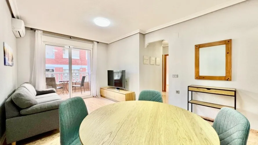 Apartment de 2 chambres à Torrevieja, Espagne No. 253 № 27