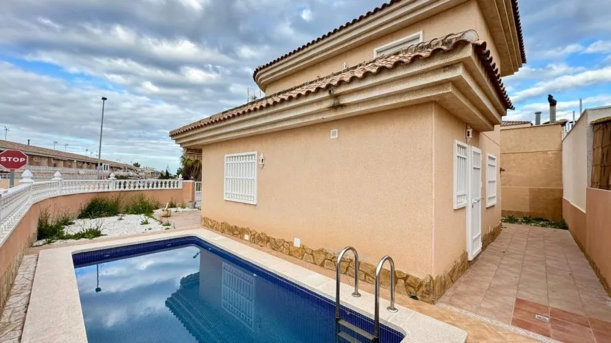 Apartment de 3 chambres à Torrevieja, Spain No. 207 № 26