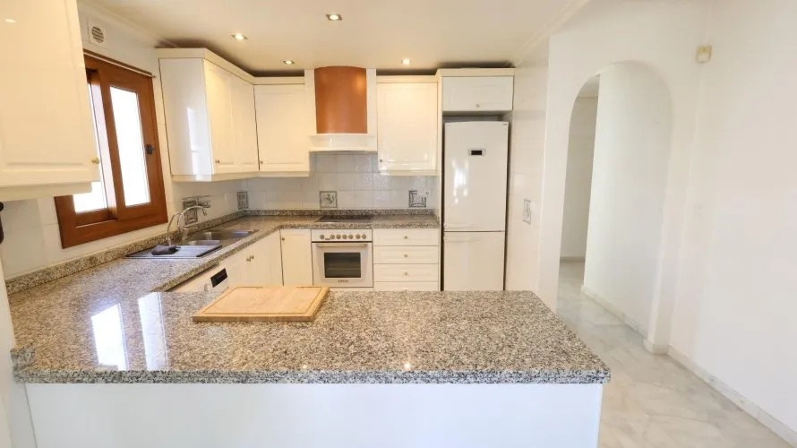 Apartment de 2 chambres à Torrevieja, Espagne No. 309 № 8