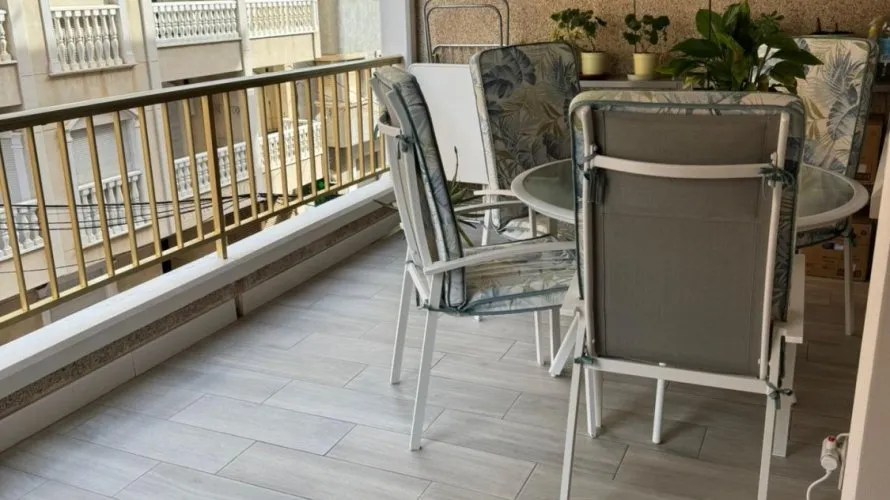 Apartment de 107m² à Torrevieja, Espagne No. 326 № 17