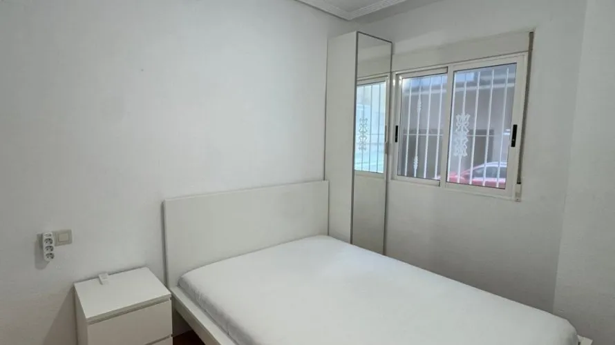 Apartment de 3 chambres à Torrevieja, Espagne No. 315 № 28