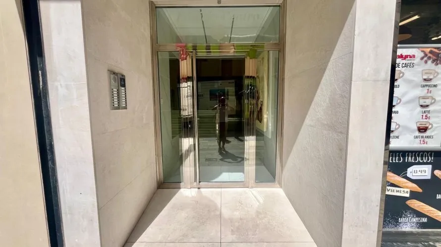 Apartment de 3 chambres à Torrevieja, Espagne No. 328 № 5