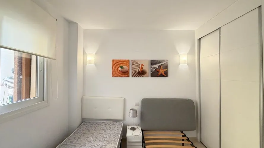Apartment de 3 chambres à Torrevieja, Spain No. 295 № 6