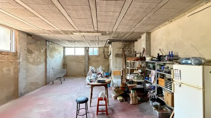 Commercial property de 2800m² à Torrevieja, Espagne No. 313 № 18