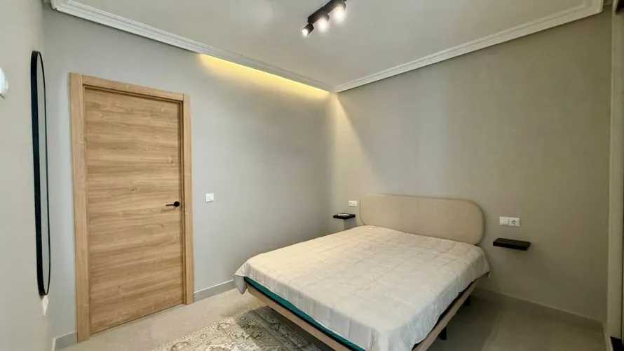 Apartment de 2 chambres à Torrevieja, Espagne No. 330 № 18