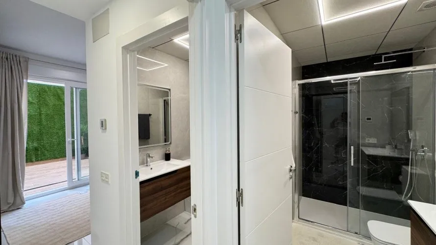 Apartment de 2 chambres à Torrevieja, Espagne No. 316 № 16