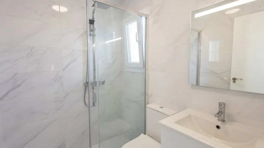 House de 78m² à Torrevieja, Espagne No. 352 № 10