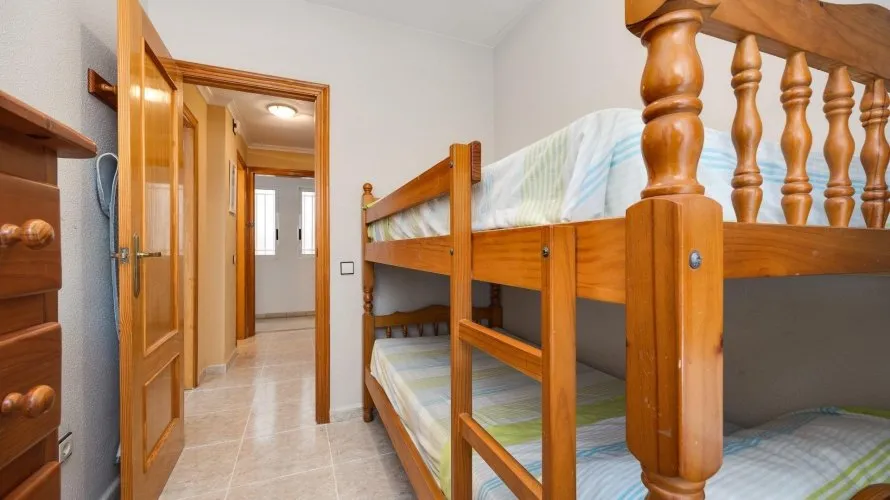 Apartment de 2 chambres à Torrevieja, Espagne No. 462 № 10