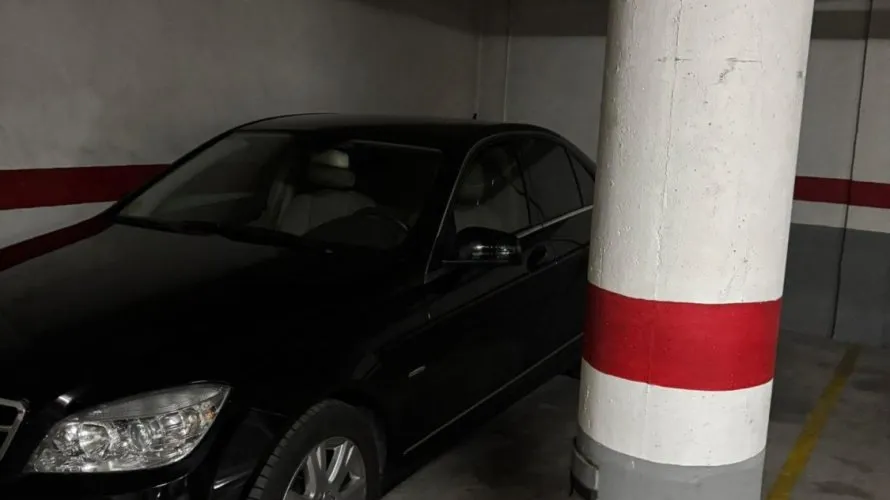 Garage de 23m² à Torrevieja, Espagne No. 390 № 1
