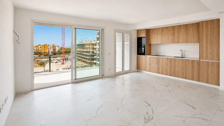 Apartment de 2 chambres à Torrevieja, Espagne No. 359 № 28