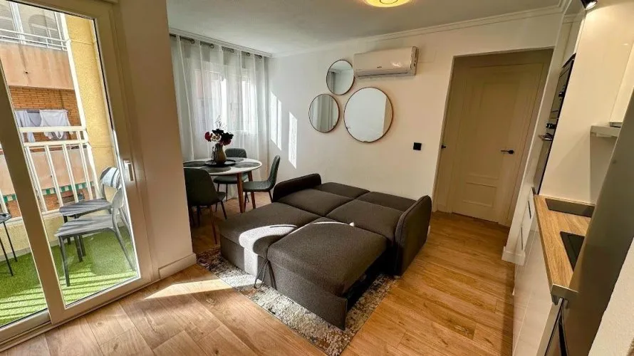 Apartment de 2 chambres à Torrevieja, Espagne No. 412 № 20