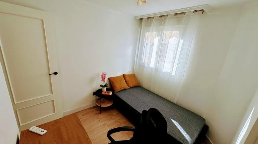 Apartment de 2 chambres à Torrevieja, Espagne No. 412 № 4