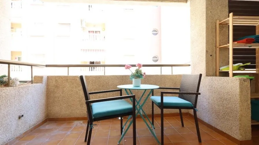 Apartment de 3 chambres à Torrevieja, Espagne No. 357 № 18