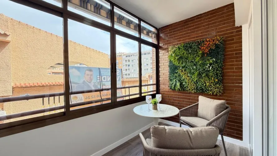 Apartment de 2 chambres à Torrevieja, Espagne No. 484