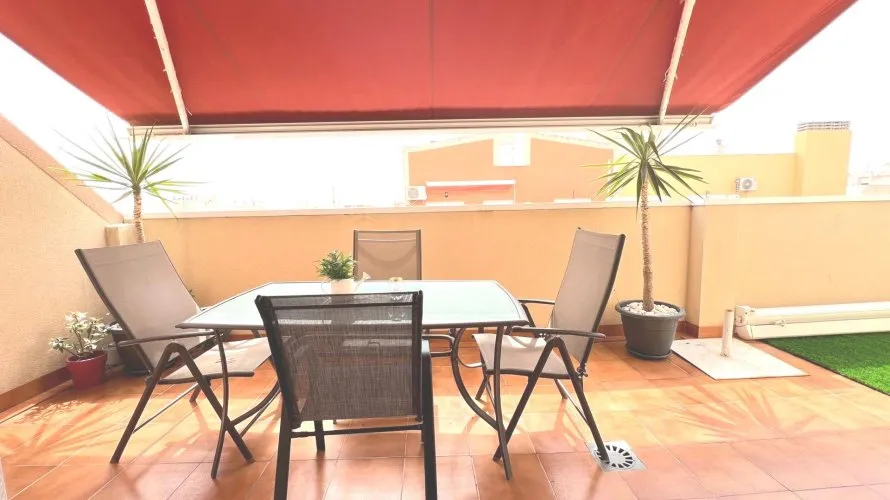 Penthouse de 2 chambres à Torrevieja, Espagne No. 397 № 16