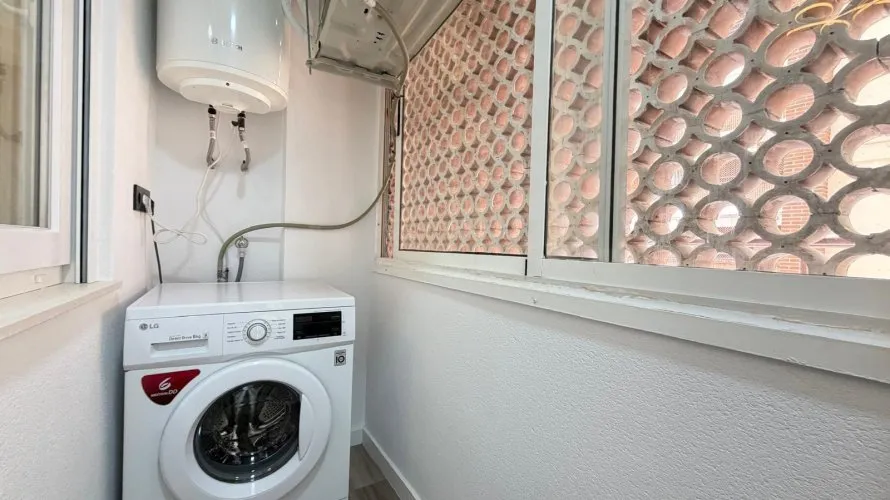 Apartment de 2 chambres à Torrevieja, Espagne No. 484 № 14