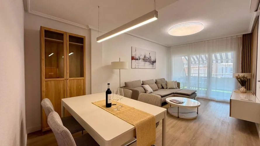 Penthouse de 2 chambres à Torrevieja, Espagne No. 337 № 25