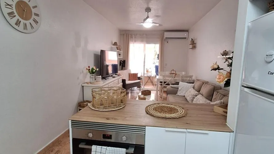 Apartment de 1 chambre à Torrevieja, Espagne No. 552 № 20