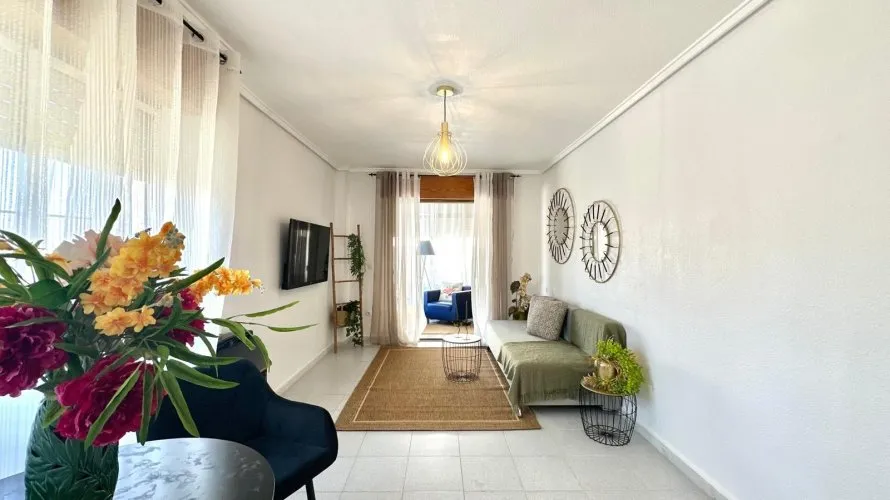 Apartment de 1 chambre à Torrevieja, Espagne No. 471 № 10