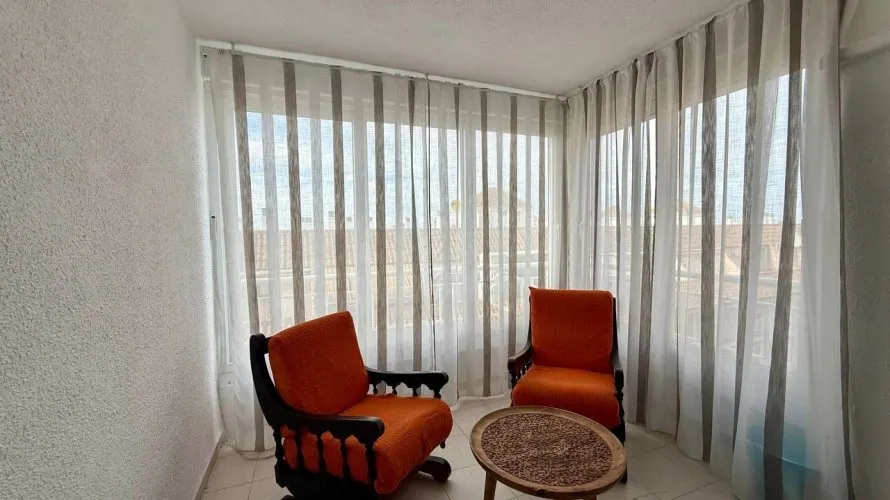 Apartment de 2 chambres à Torrevieja, Espagne No. 410 № 17