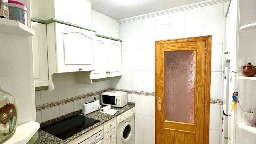 Apartment de 3 chambres à Torrevieja, Espagne No. 423 № 9
