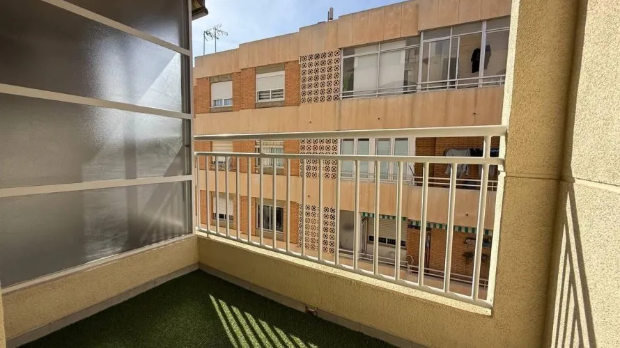 Apartment de 2 chambres à Torrevieja, Espagne No. 412 № 15
