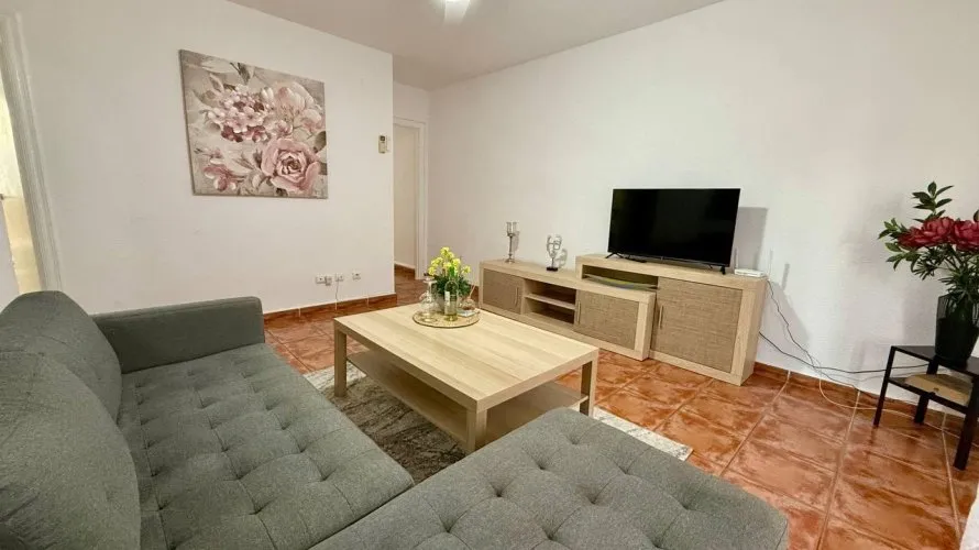 Apartment de 2 chambres à Torrevieja, Espagne No. 375 № 20