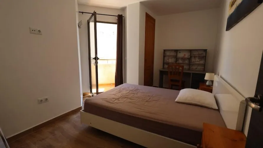 Apartment de 3 chambres à Torrevieja, Espagne No. 357 № 6