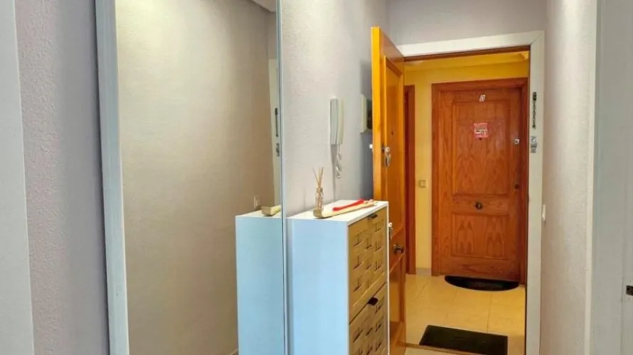 Apartment de 2 chambres à Torrevieja, Espagne No. 526
