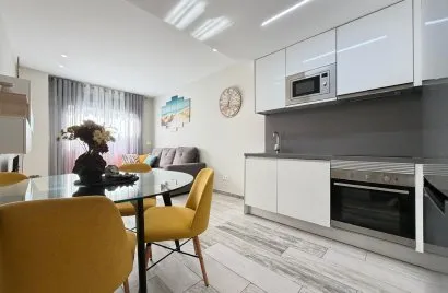 Apartment de 1 chambre à Torrevieja, Espagne No. 553