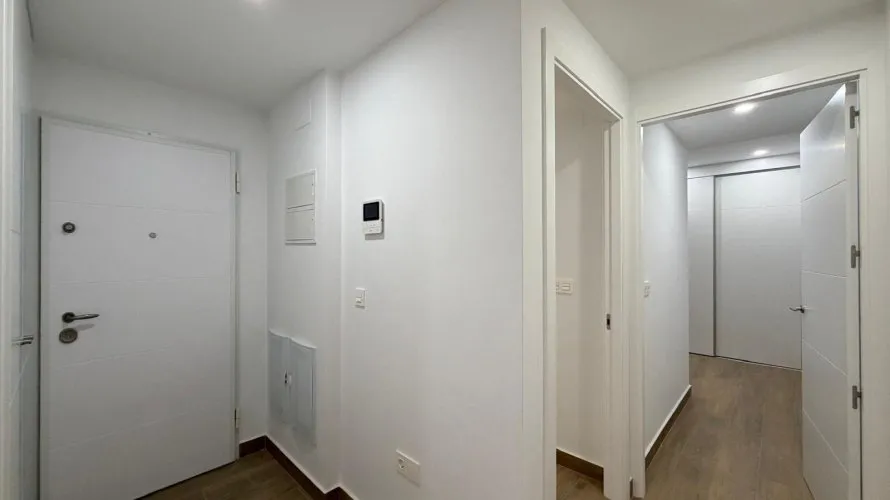 Apartment de 2 chambres à Torrevieja, Espagne No. 370