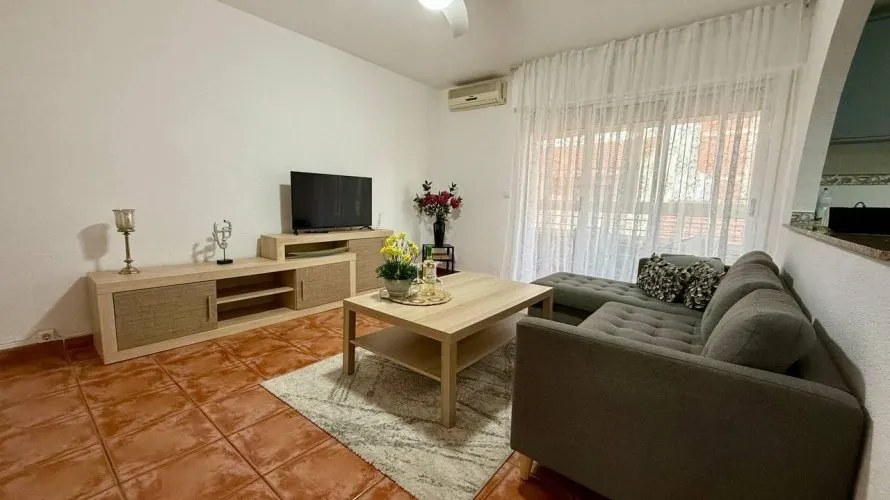 Apartment de 2 chambres à Torrevieja, Espagne No. 375 № 26