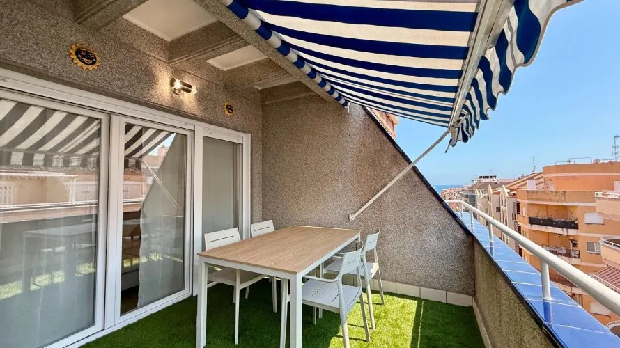 Penthouse de 2 chambres à Torrevieja, Espagne No. 337 № 16