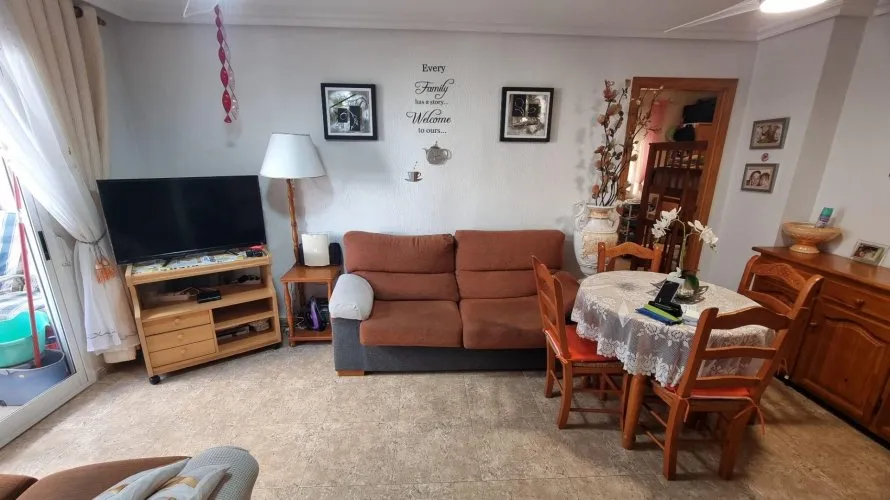 Apartment de 2 chambres à Torrevieja, Espagne No. 413 № 10